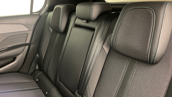 Used Peugeot 308 2022 for sale - 75757969: Photo 8
