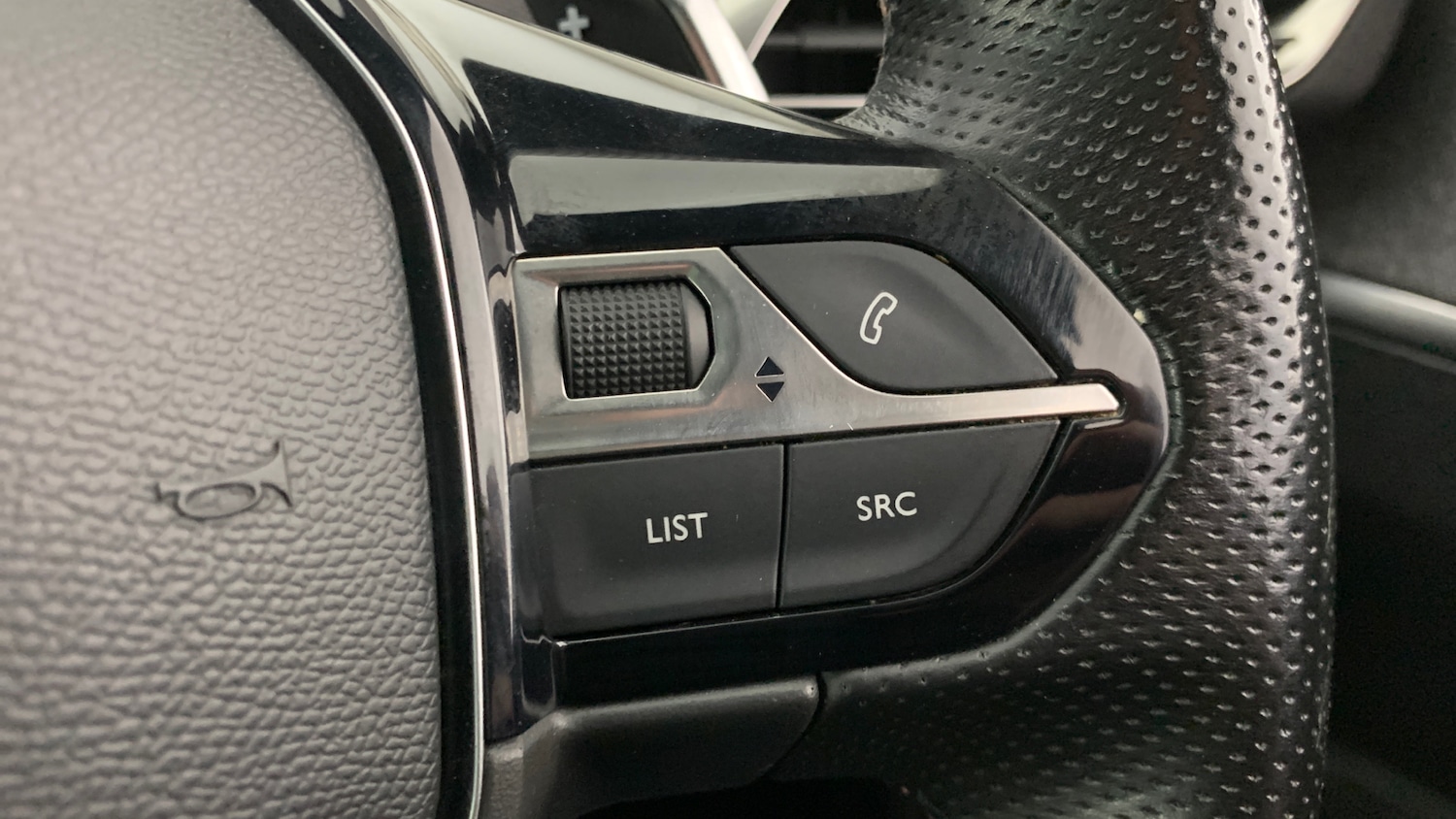 Used Peugeot 3008 2020 for sale - 76260934: Photo 18