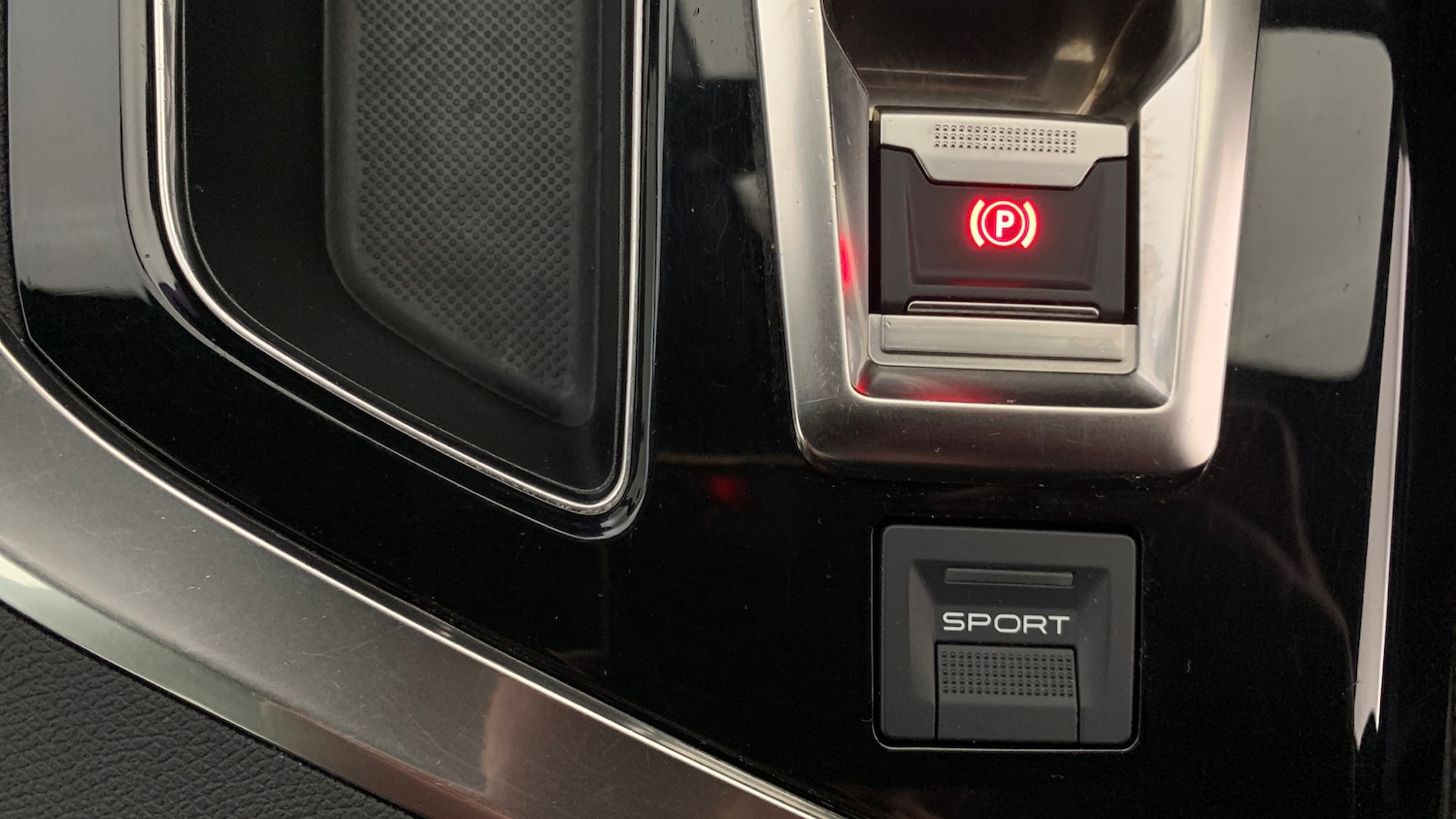 Used Peugeot 3008 2020 for sale - 76260934: Photo 34