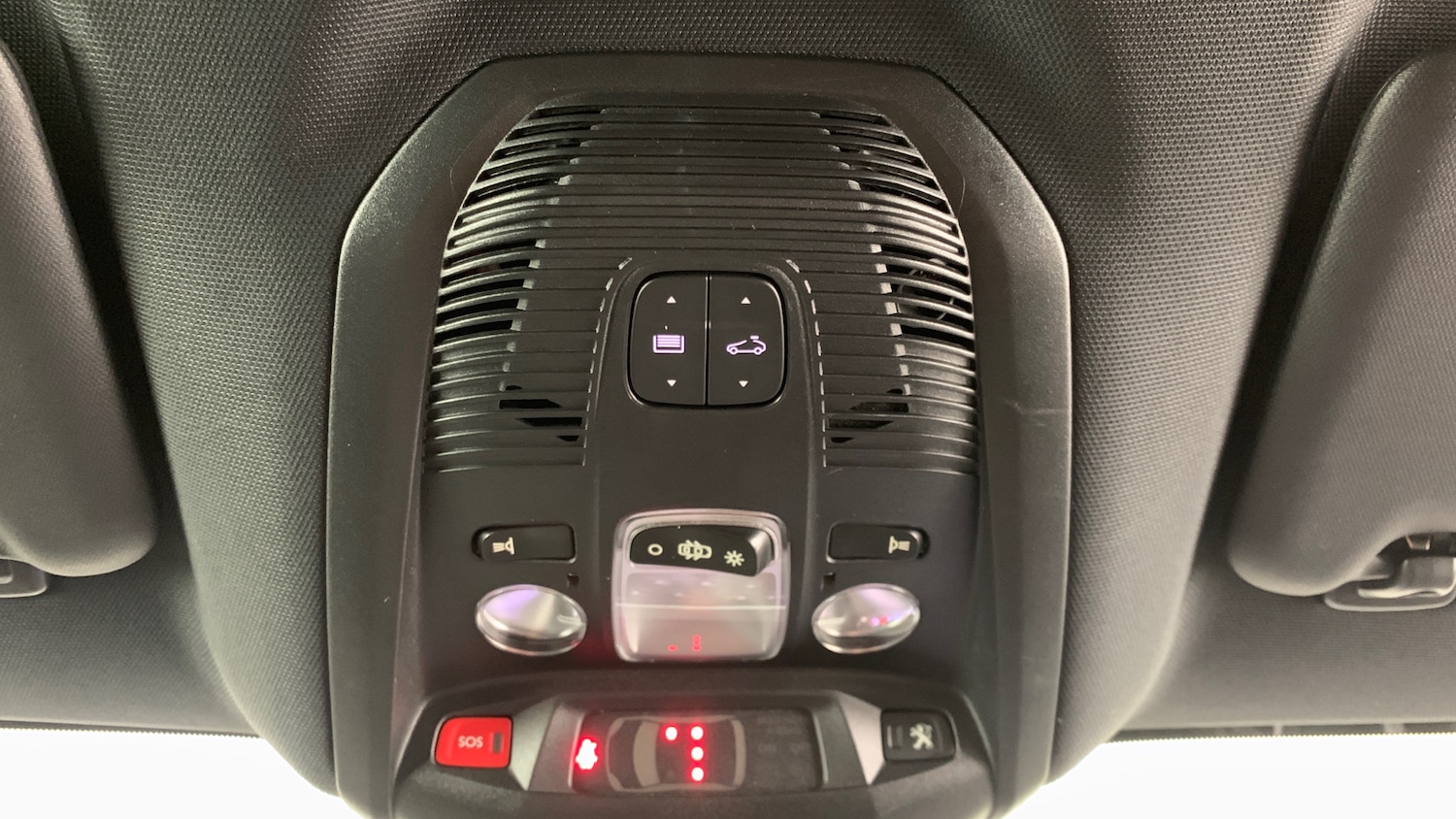 Used Peugeot 3008 2020 for sale - 76260934: Photo 35