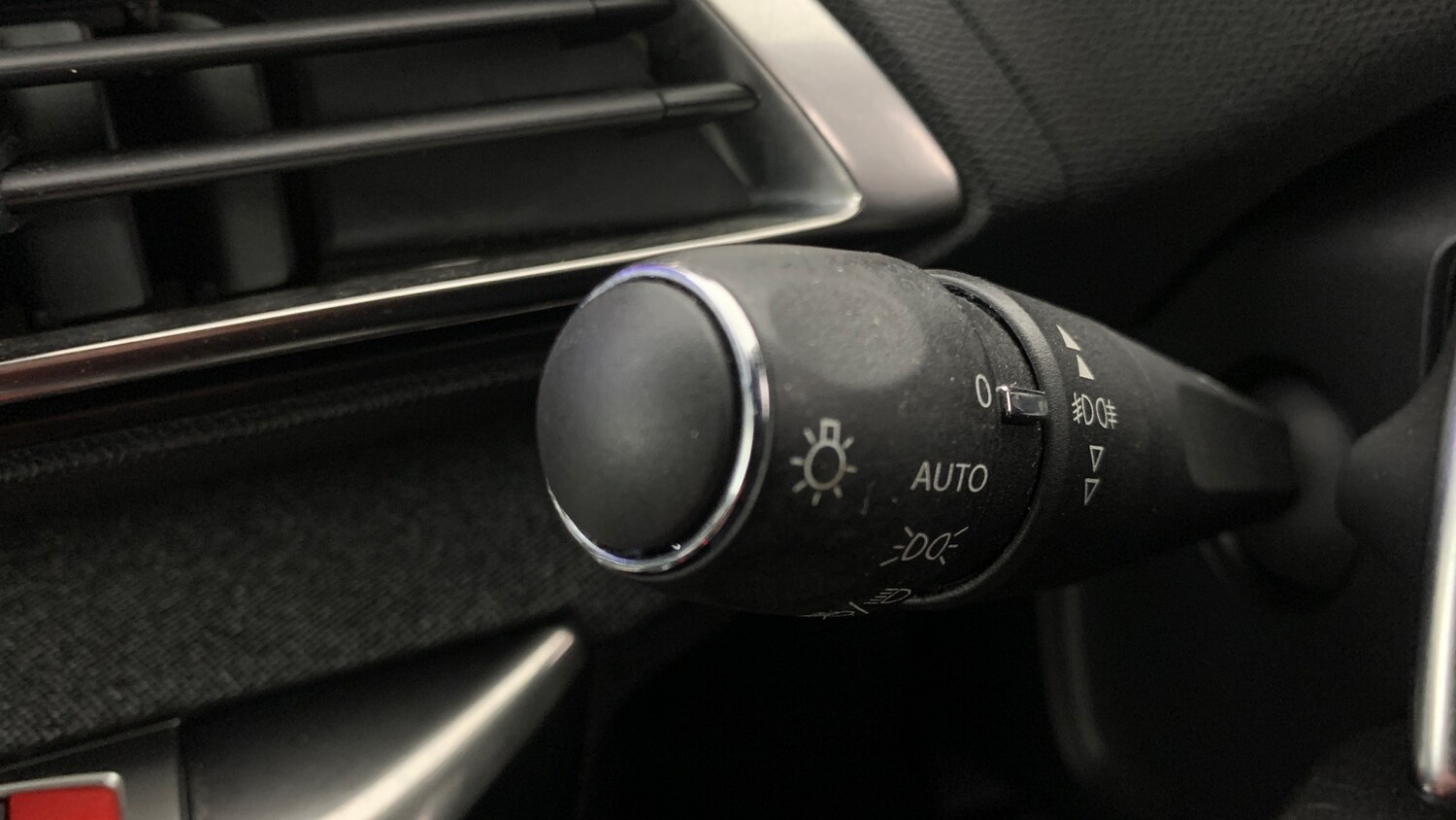 Used Peugeot 3008 2020 for sale - 76260934: Photo 36