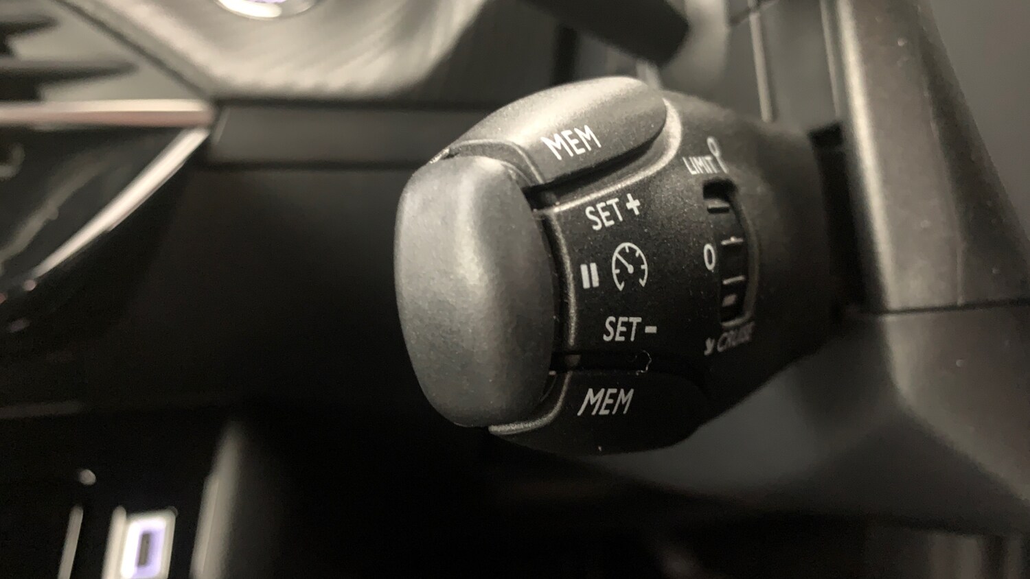 Used Peugeot 2008 2025 for sale - 76359066: Photo 37