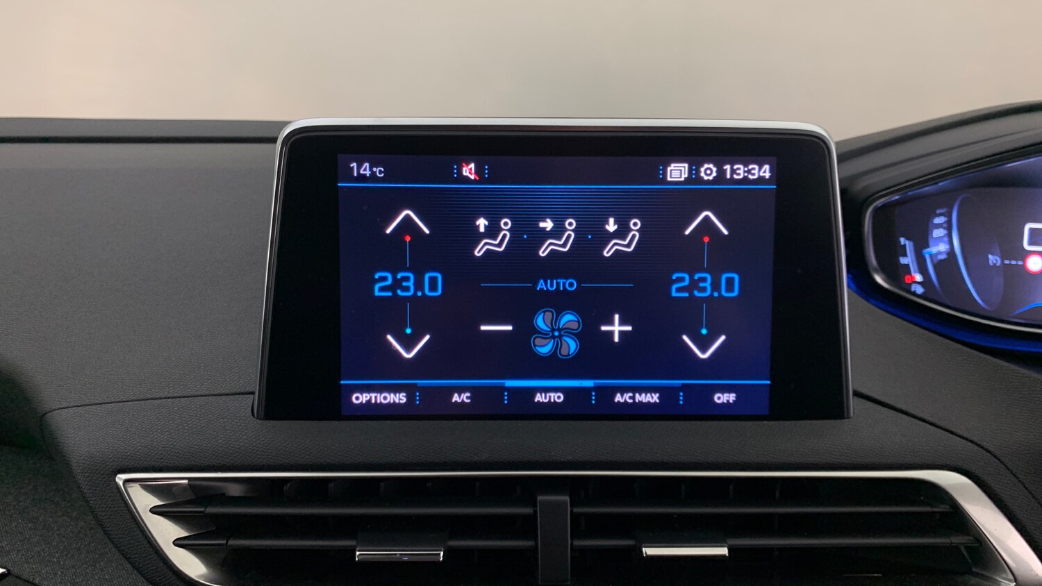 Used Peugeot 3008 2020 for sale - 76389571: Photo 26