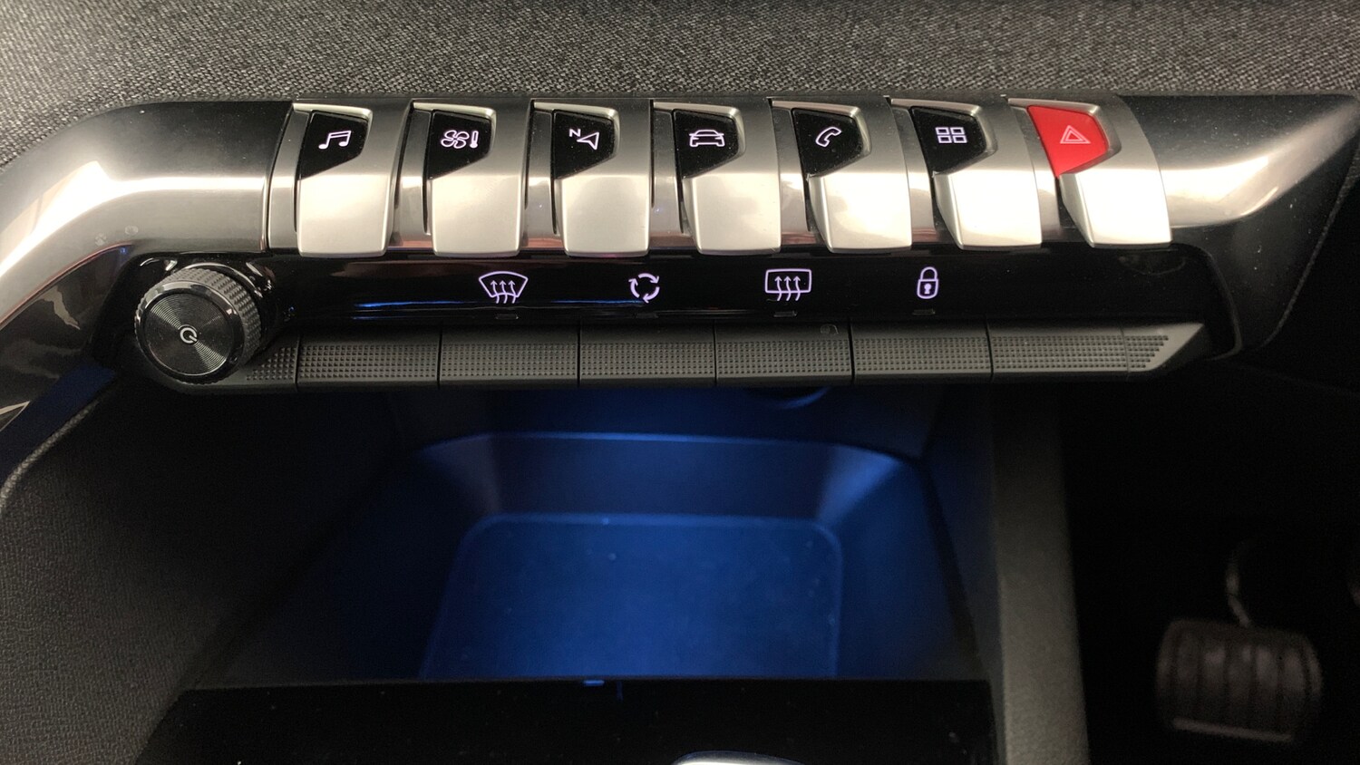 Used Peugeot 3008 2020 for sale - 76389571: Photo 31