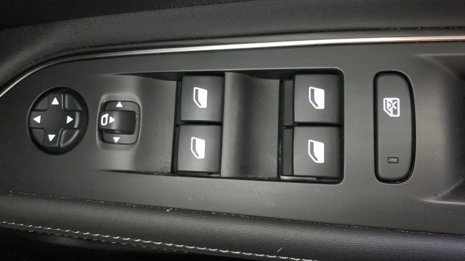 Used Peugeot 3008 2020 for sale - 76389571: Photo 38