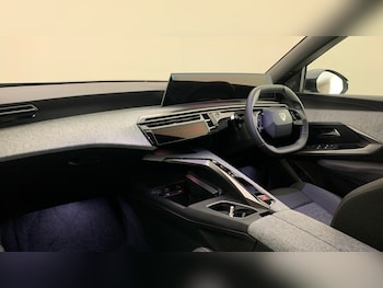Used Peugeot 5008 2025 for sale - 79203072: Photo