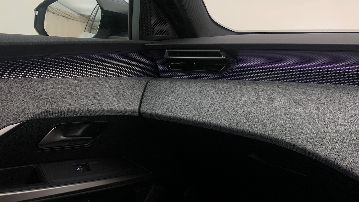 Used Peugeot 3008 2025 for sale - 77052609: Photo 38