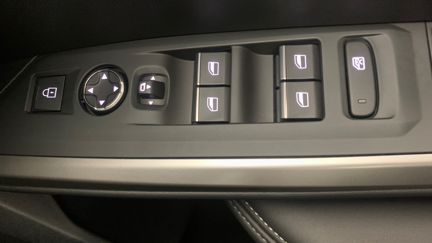 Used Peugeot 3008 2025 for sale - 77052609: Photo 44