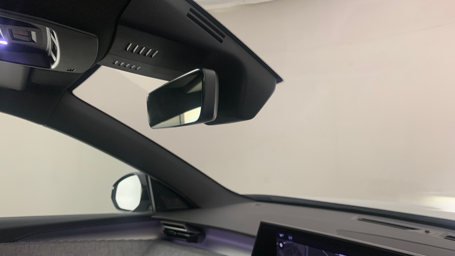 Used Peugeot 3008 2025 for sale - 77052609: Photo 45