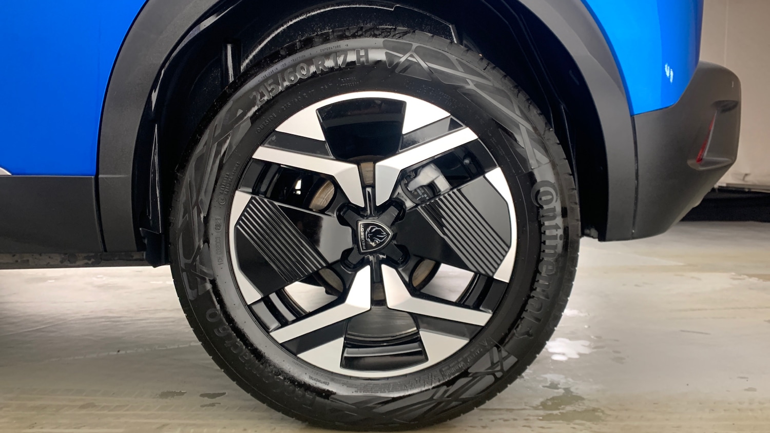 Used Peugeot 2008 2023 for sale - 76190382: Photo 17