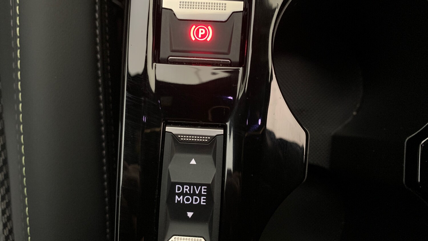 Used Peugeot 2008 2024 for sale - 77280462: Photo 35