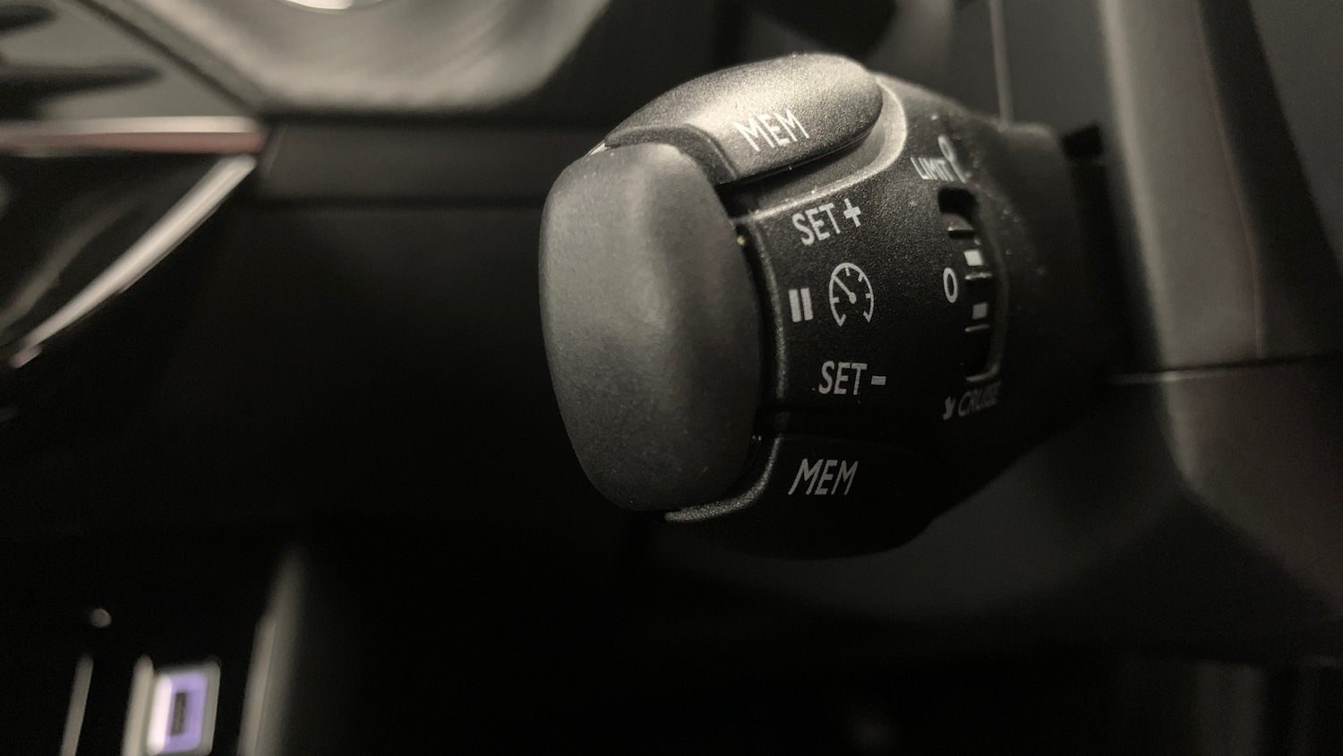 Used Peugeot 2008 2024 for sale - 77280462: Photo 43