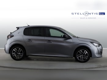 Used Peugeot 208 2023 for sale - 79413705: Photo
