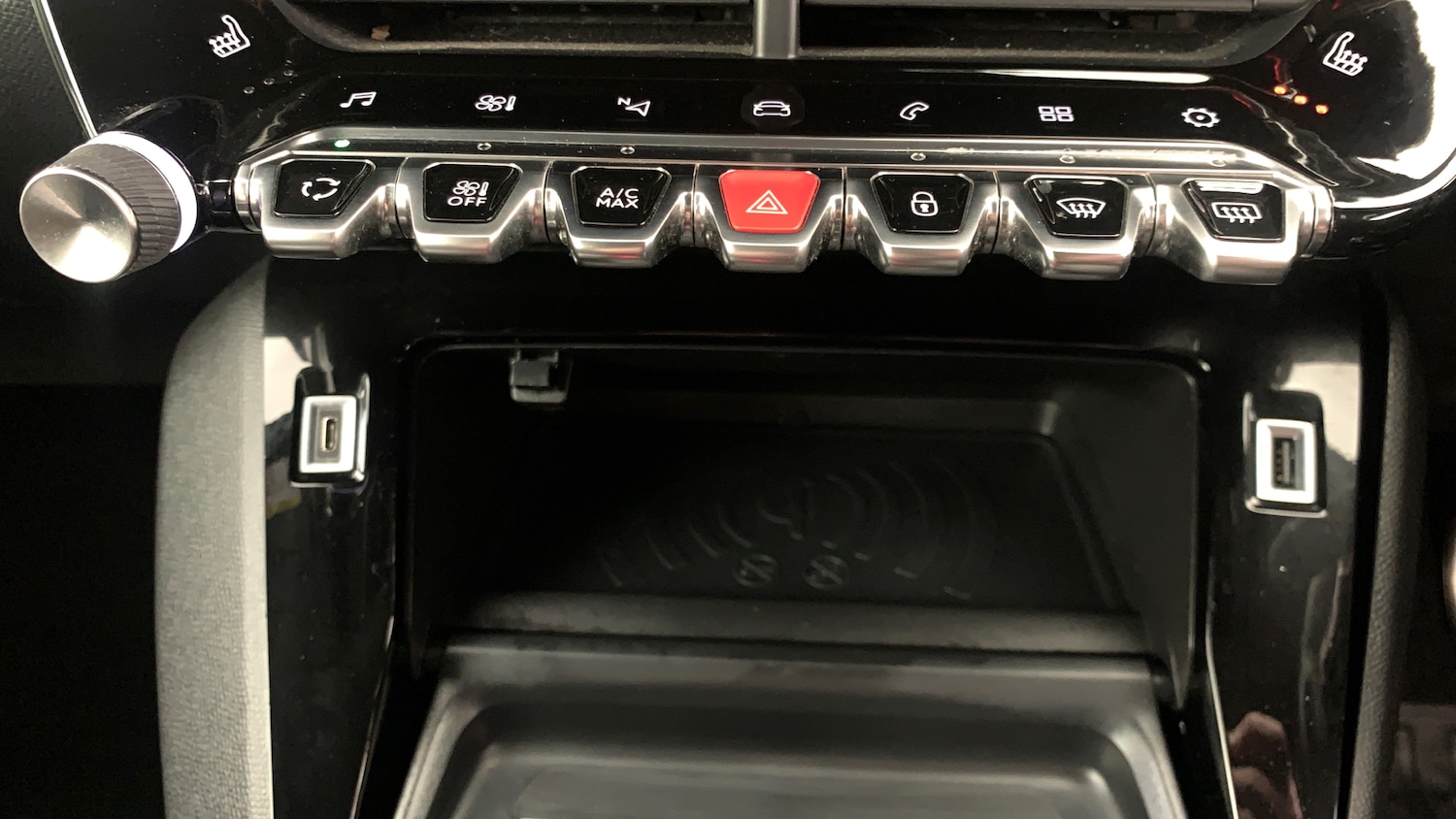 Used Peugeot 2008 2020 for sale - 76887932: Photo 31