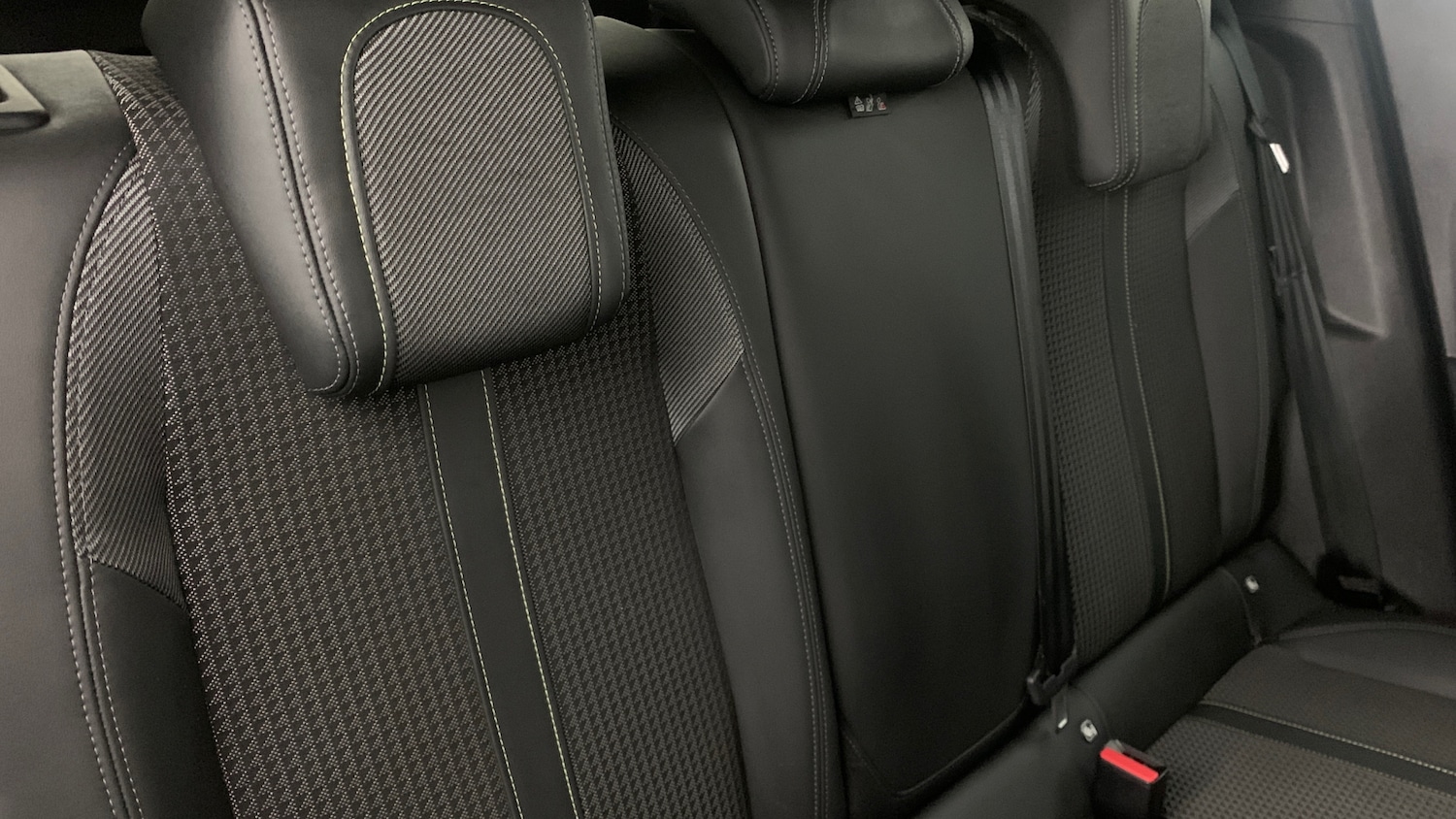 Used Peugeot 2008 2020 for sale - 76887932: Photo 7