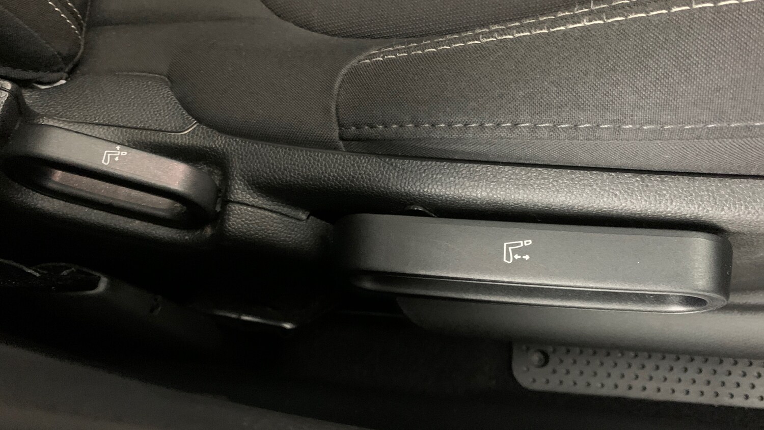 Used MINI Hatch 2019 for sale - 77346161: Photo 47