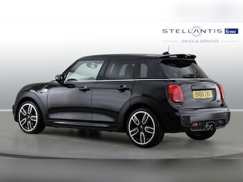 Used MINI Hatch 2019 for sale - 77346161: Photo