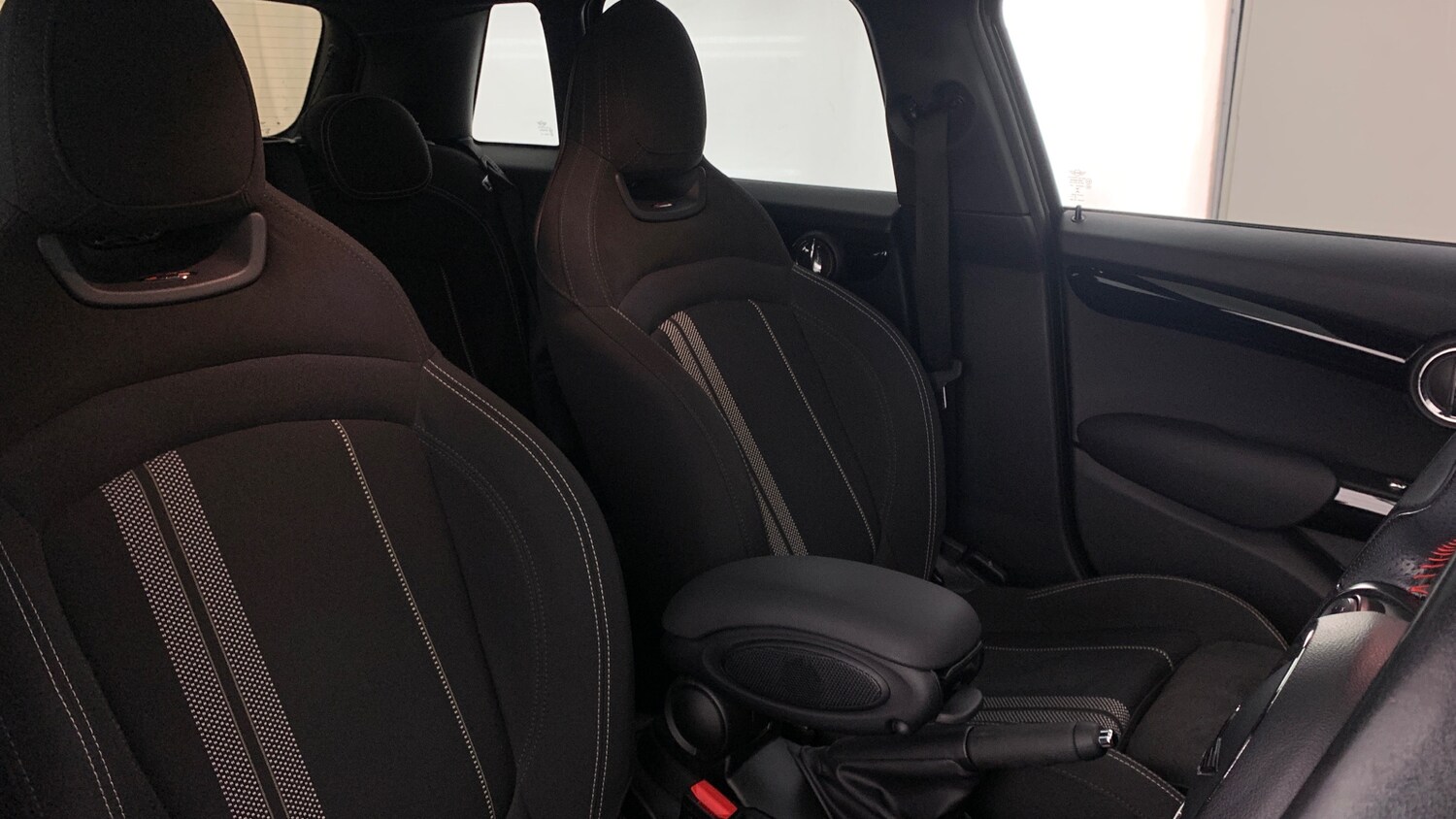 Used MINI Hatch 2019 for sale - 77346161: Photo 60