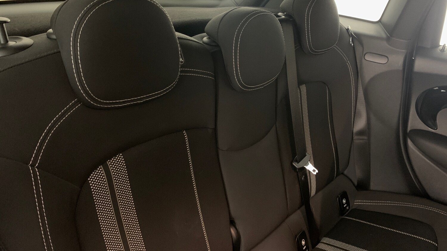 Used MINI Hatch 2019 for sale - 77346161: Photo 8