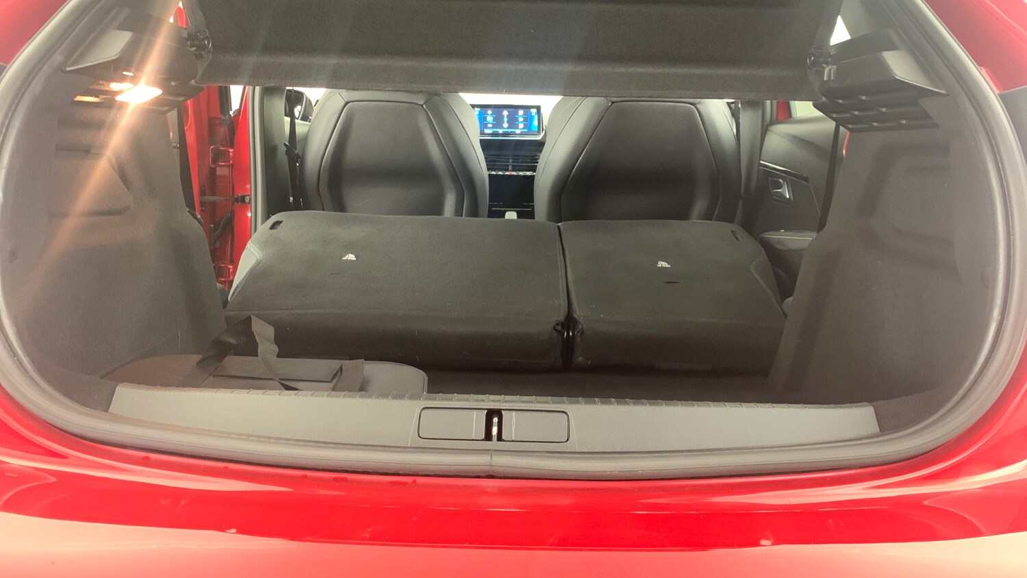 Used Peugeot 208 2021 for sale - 77626903: Photo 43