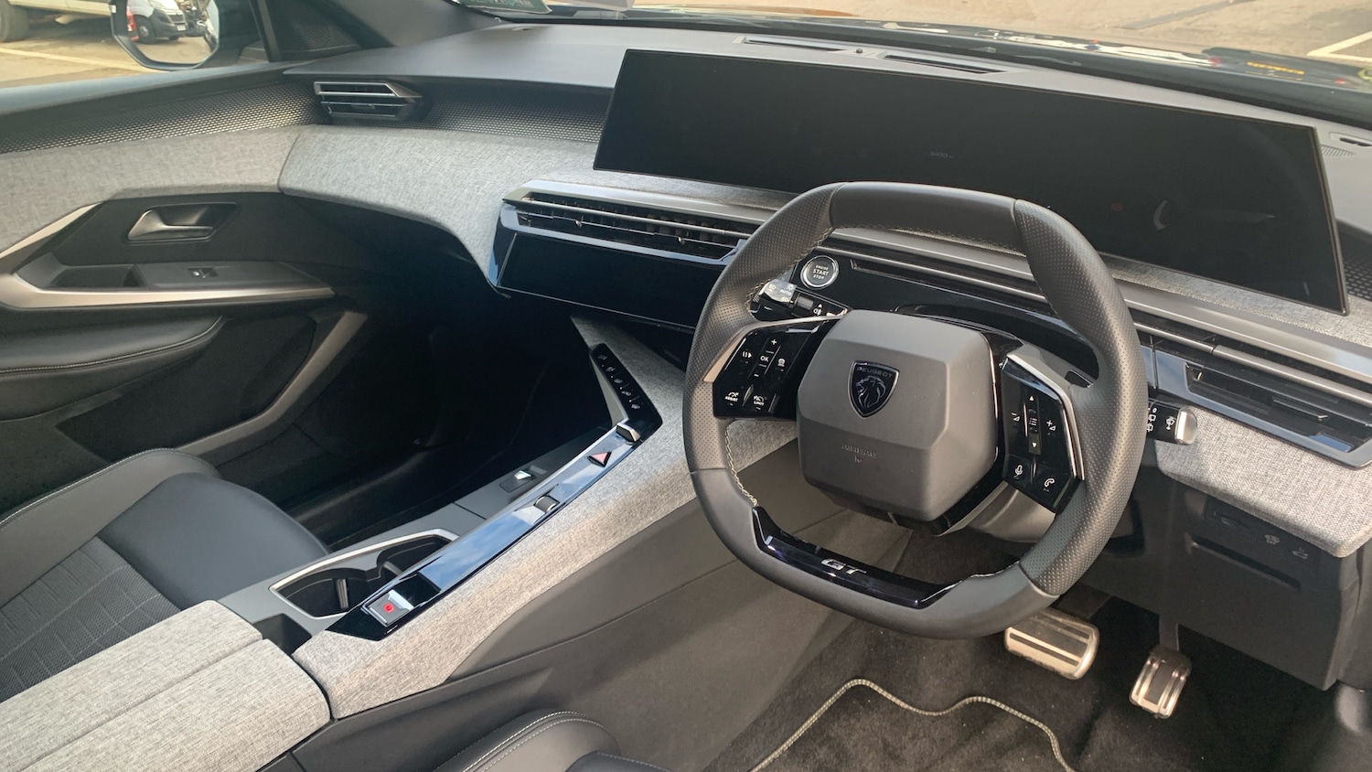 Used Peugeot 5008 2025 for sale - 76190386: Photo 11