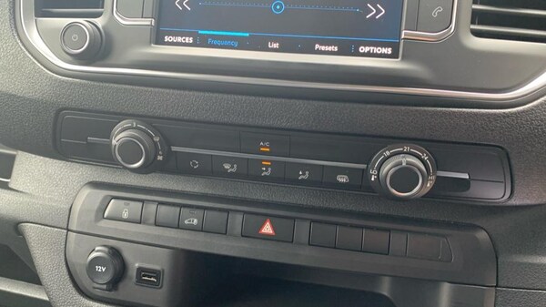 Used Peugeot Expert 2023 for sale - 74384938: Photo 22