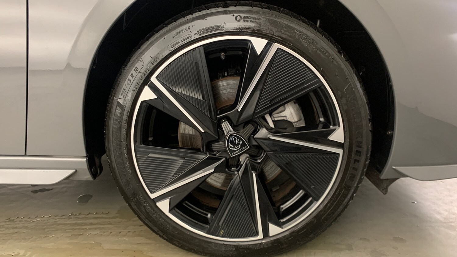 Used Peugeot 308 SW 2024 for sale - 76840350: Photo 24