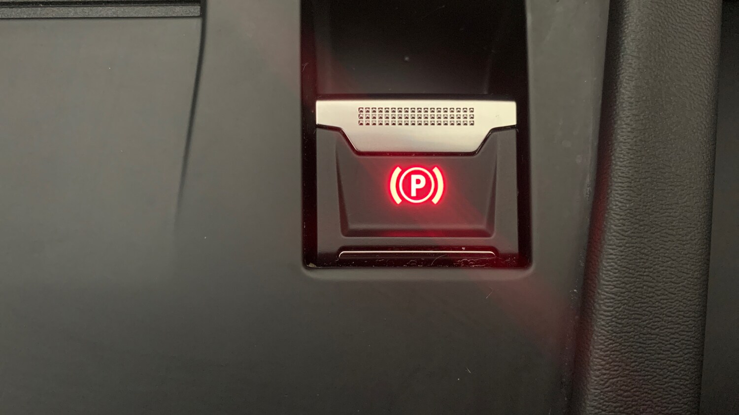 Used Peugeot 308 SW 2024 for sale - 76840350: Photo 37