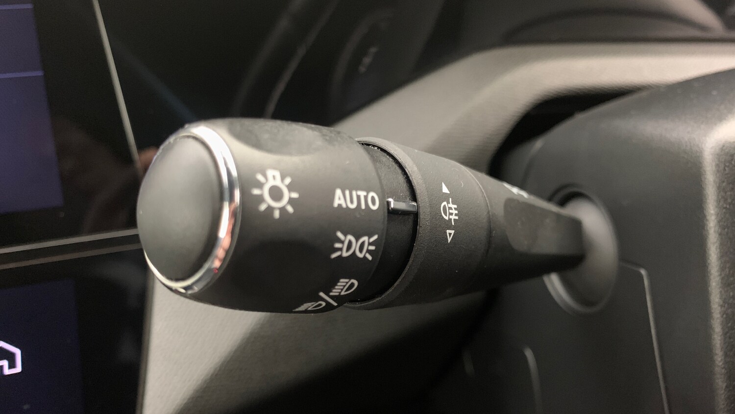 Used Peugeot 308 SW 2024 for sale - 76840350: Photo 42