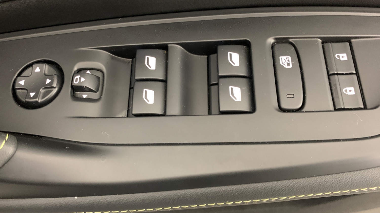 Used Peugeot 308 SW 2024 for sale - 76840350: Photo 45