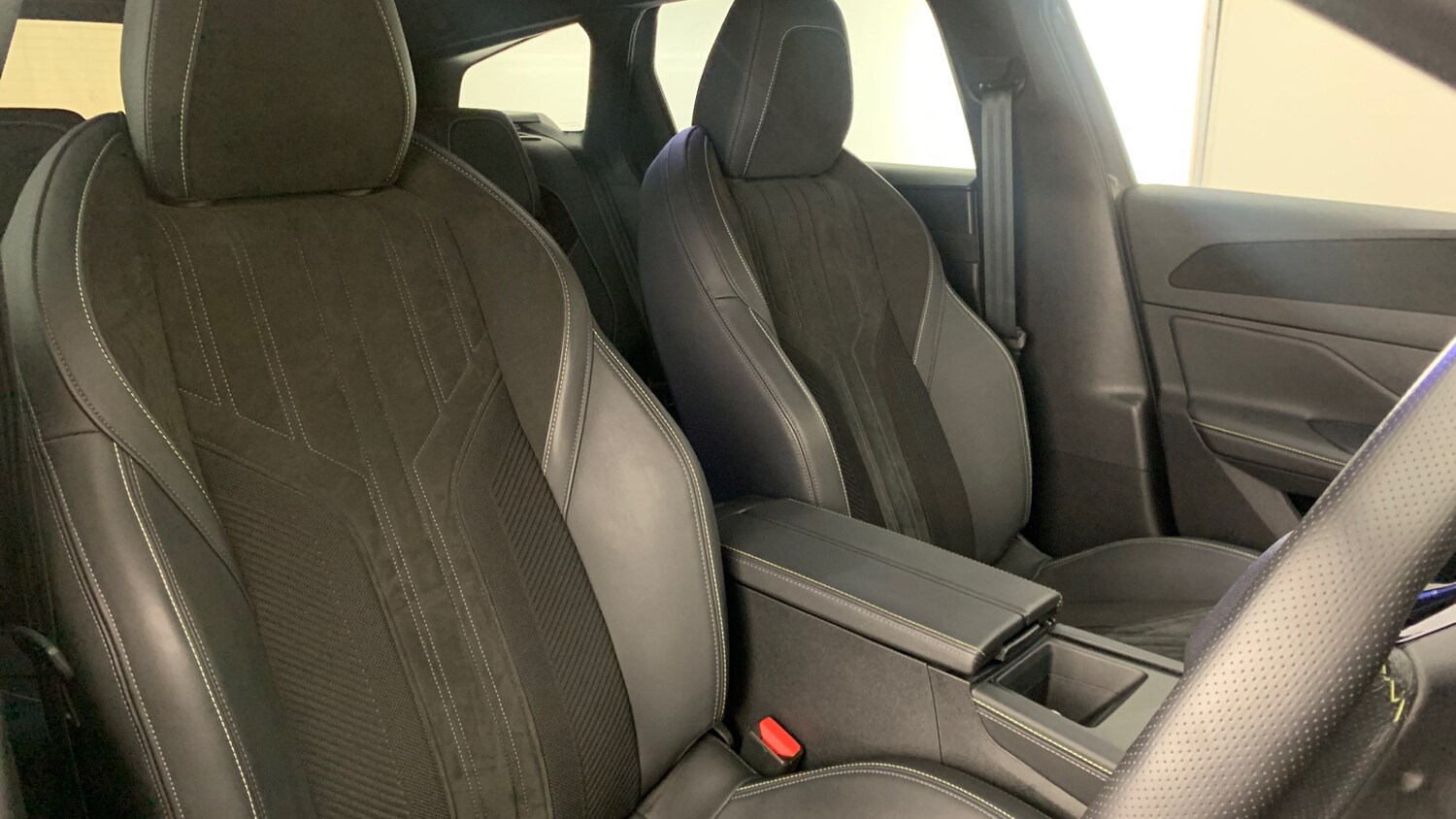 Used Peugeot 308 SW 2024 for sale - 76840350: Photo 54