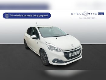 Used Peugeot 208 2019 for sale - 76433775: Photo