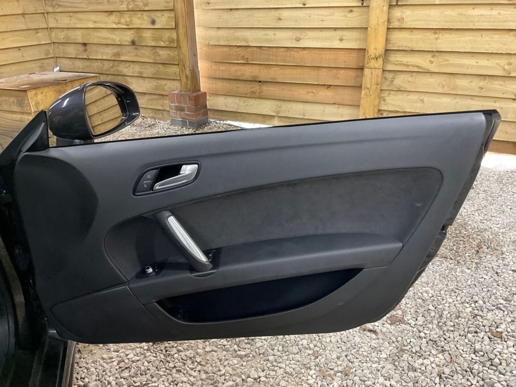 Used Audi TT 2013 for sale - 77276089: Photo 10