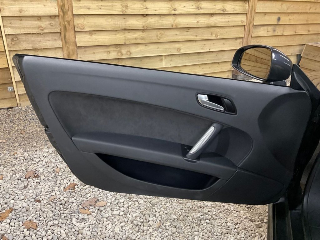 Used Audi TT 2013 for sale - 77276089: Photo 22