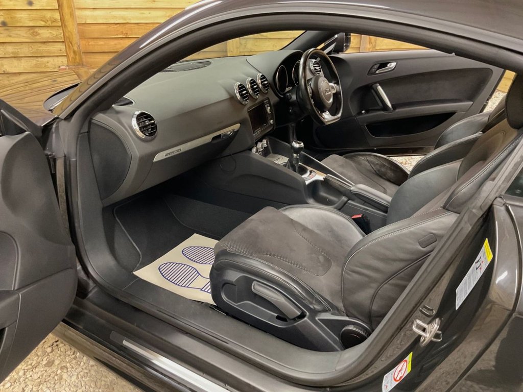 Used Audi TT 2013 for sale - 77276089: Photo 24