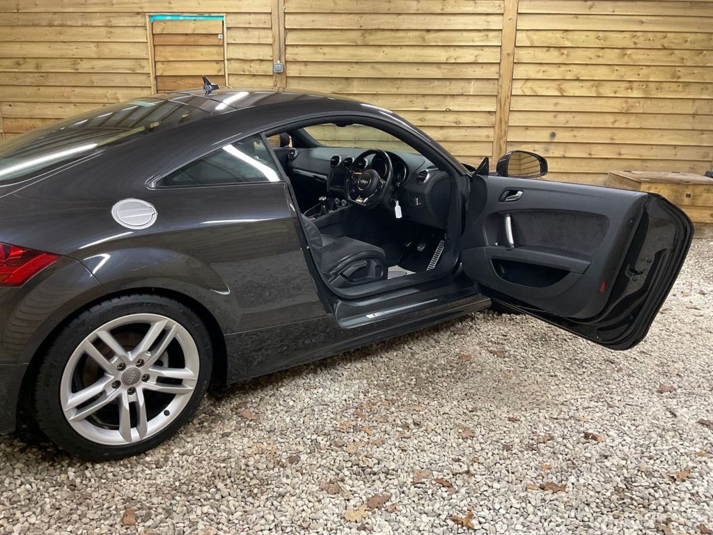 Used Audi TT 2013 for sale - 77276089: Photo 9