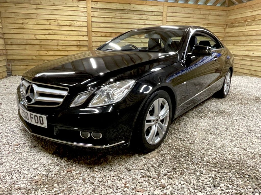 Used Mercedes-Benz E Class 2010 for sale - 77161941: Photo 4