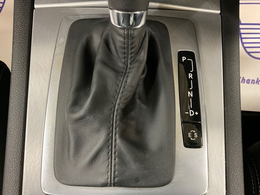 Used Mercedes-Benz E Class 2010 for sale - 77161941: Photo 42