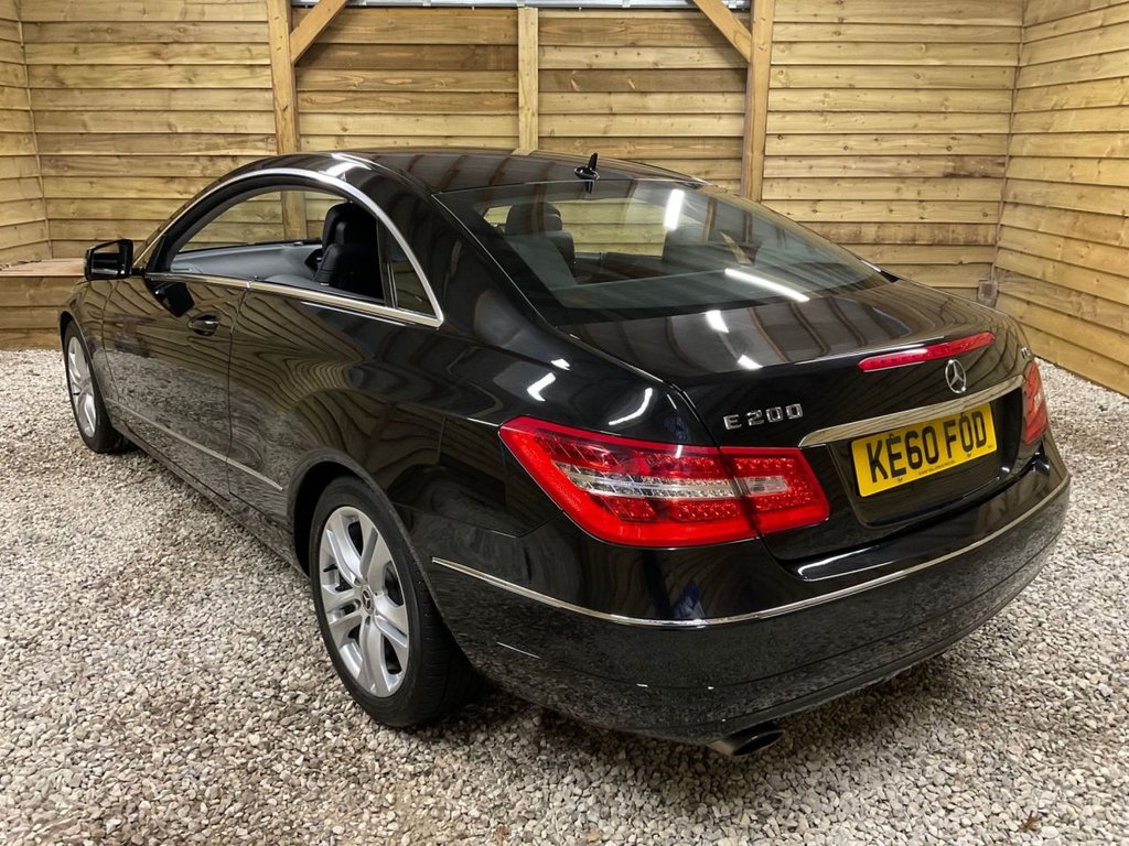 Used Mercedes-Benz E Class 2010 for sale - 77161941: Photo 5