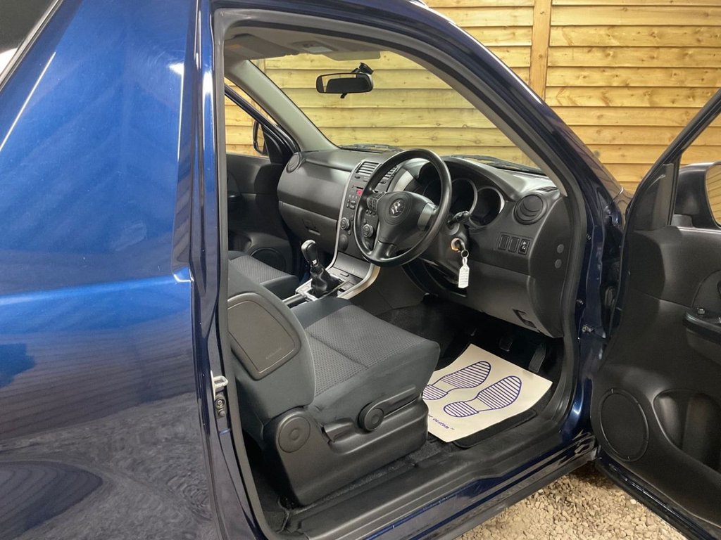 Used Suzuki Grand Vitara 2013 for sale - 77660137: Photo 13