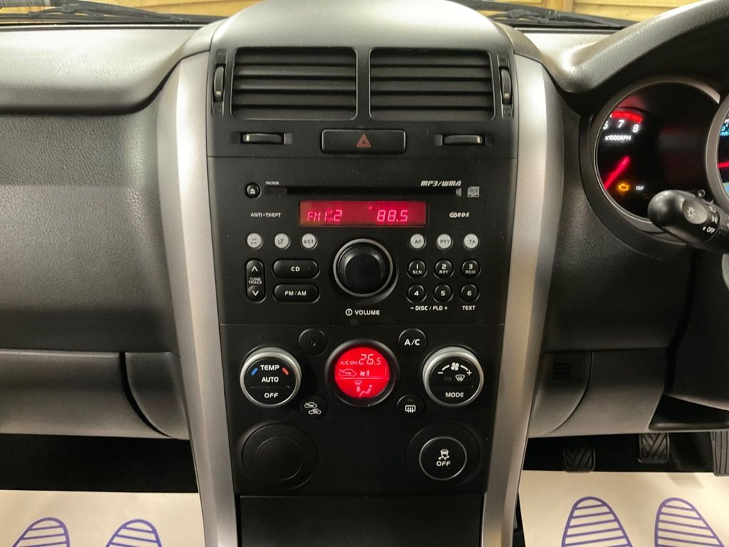 Used Suzuki Grand Vitara 2013 for sale - 77660137: Photo 35