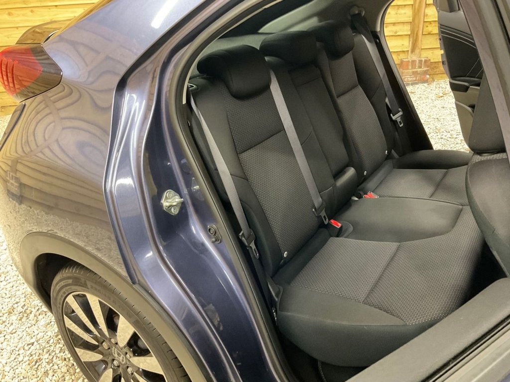 Used Honda Civic 2015 for sale - 76080757: Photo 16