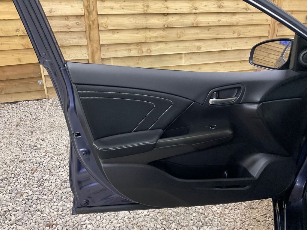 Used Honda Civic 2015 for sale - 76080757: Photo 17