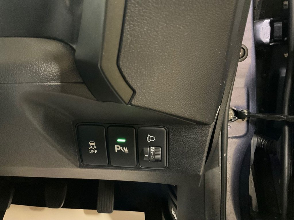 Used Honda Civic 2015 for sale - 76080757: Photo 33