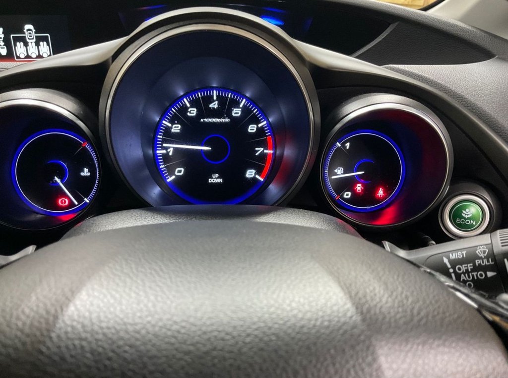 Used Honda Civic 2015 for sale - 76080757: Photo 34