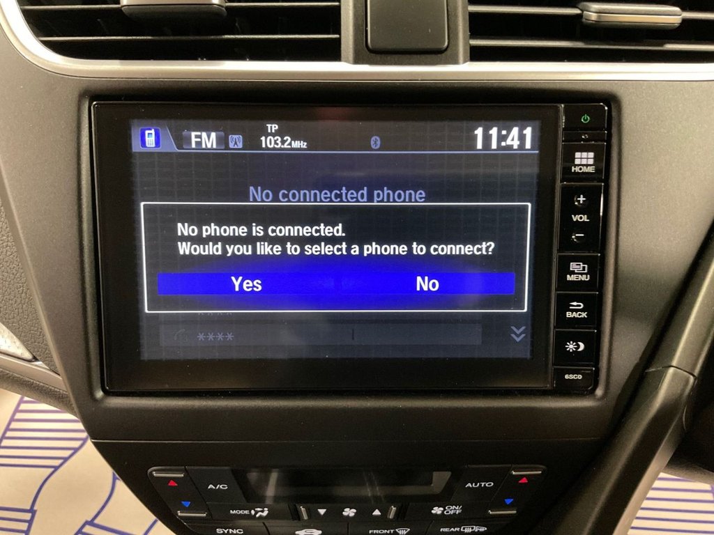 Used Honda Civic 2015 for sale - 76080757: Photo 38