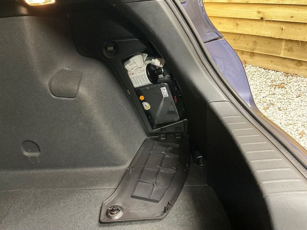 Used Honda Civic 2015 for sale - 76080757: Photo 50