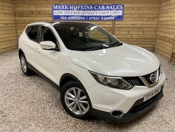 Used Nissan Qashqai 2014 for sale - 75937684: Photo