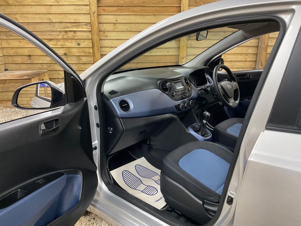 Used Hyundai i10 2017 for sale - 77263580: Photo 18