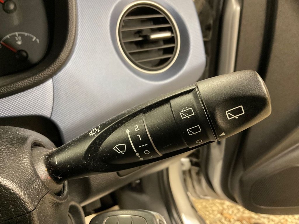 Used Hyundai i10 2017 for sale - 77263580: Photo 30